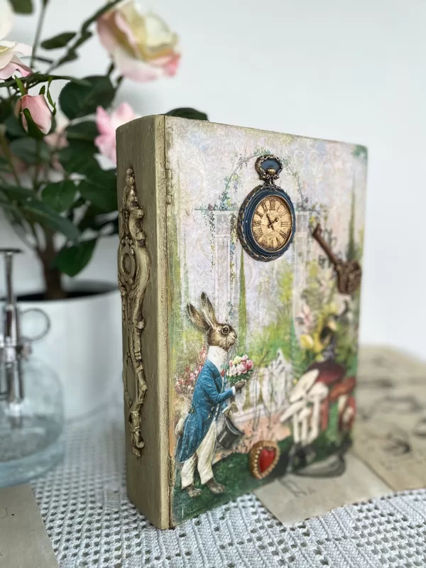 Decoupage Queen Dizaina komandas darbs, Jūnijs, 2022